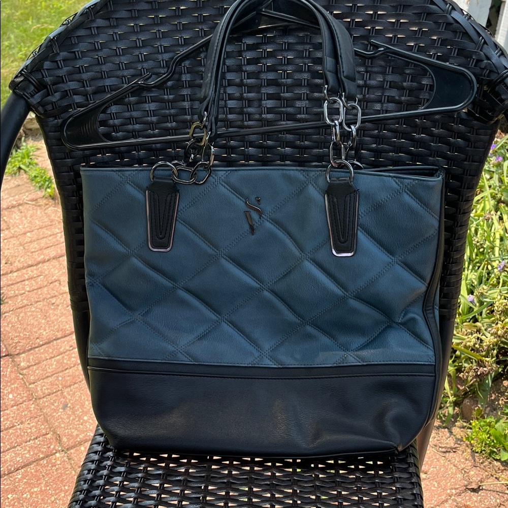 Simply Vera Vera Wang Slate Blue and Black Tote